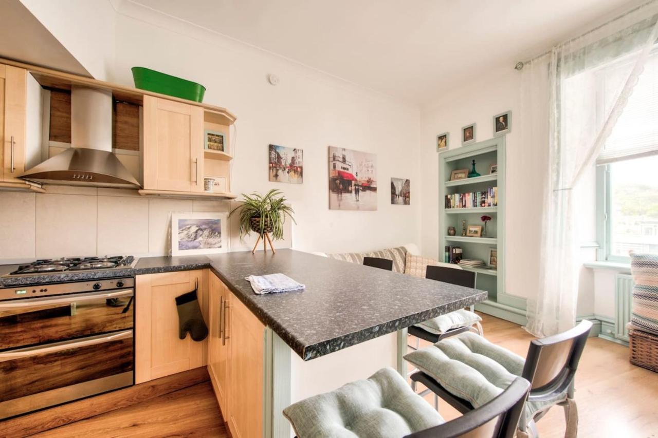 Guestready - Cosy Home 5 Minutes From Waverley! Edinburgh Eksteriør bilde