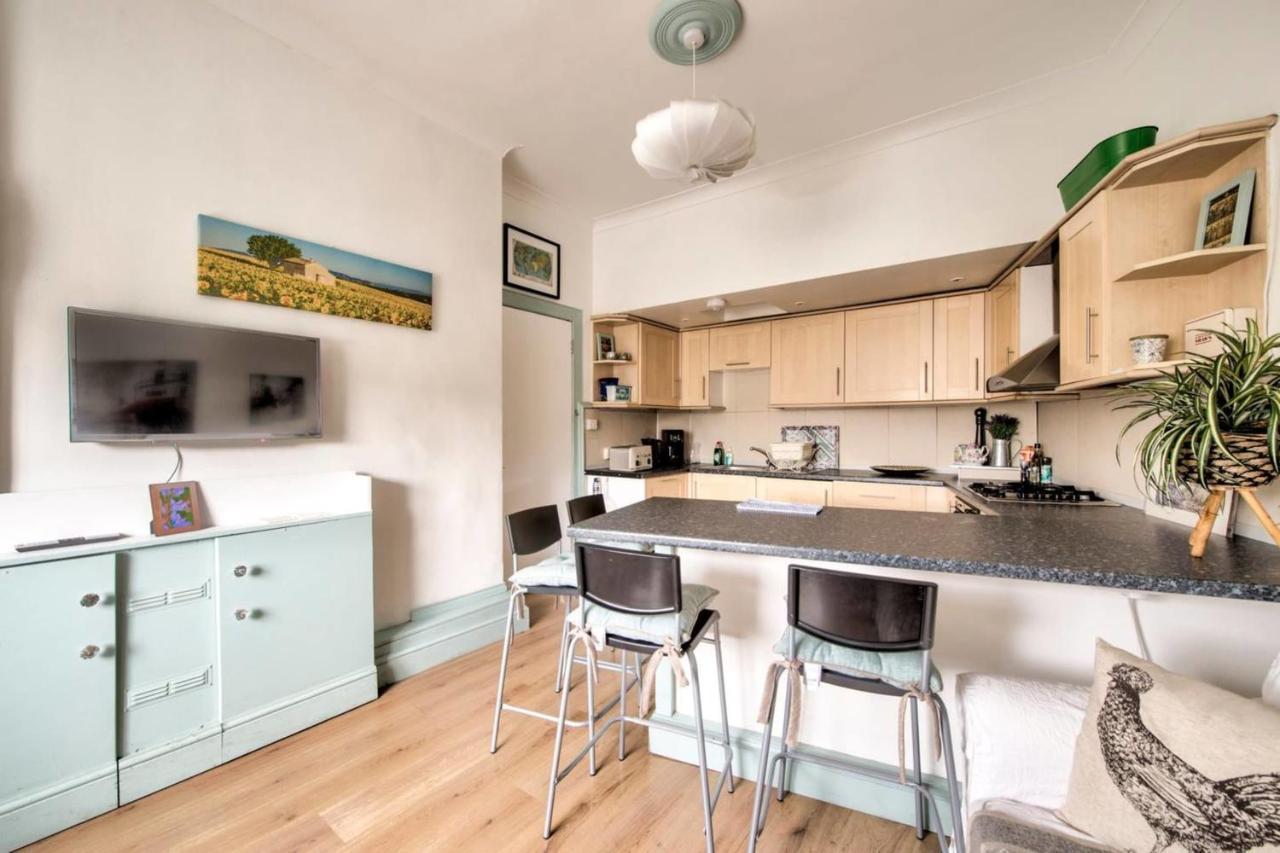 Guestready - Cosy Home 5 Minutes From Waverley! Edinburgh Eksteriør bilde