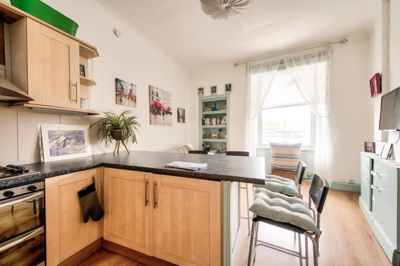 Guestready - Cosy Home 5 Minutes From Waverley! Edinburgh Eksteriør bilde