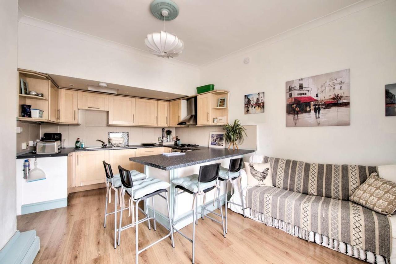Guestready - Cosy Home 5 Minutes From Waverley! Edinburgh Eksteriør bilde