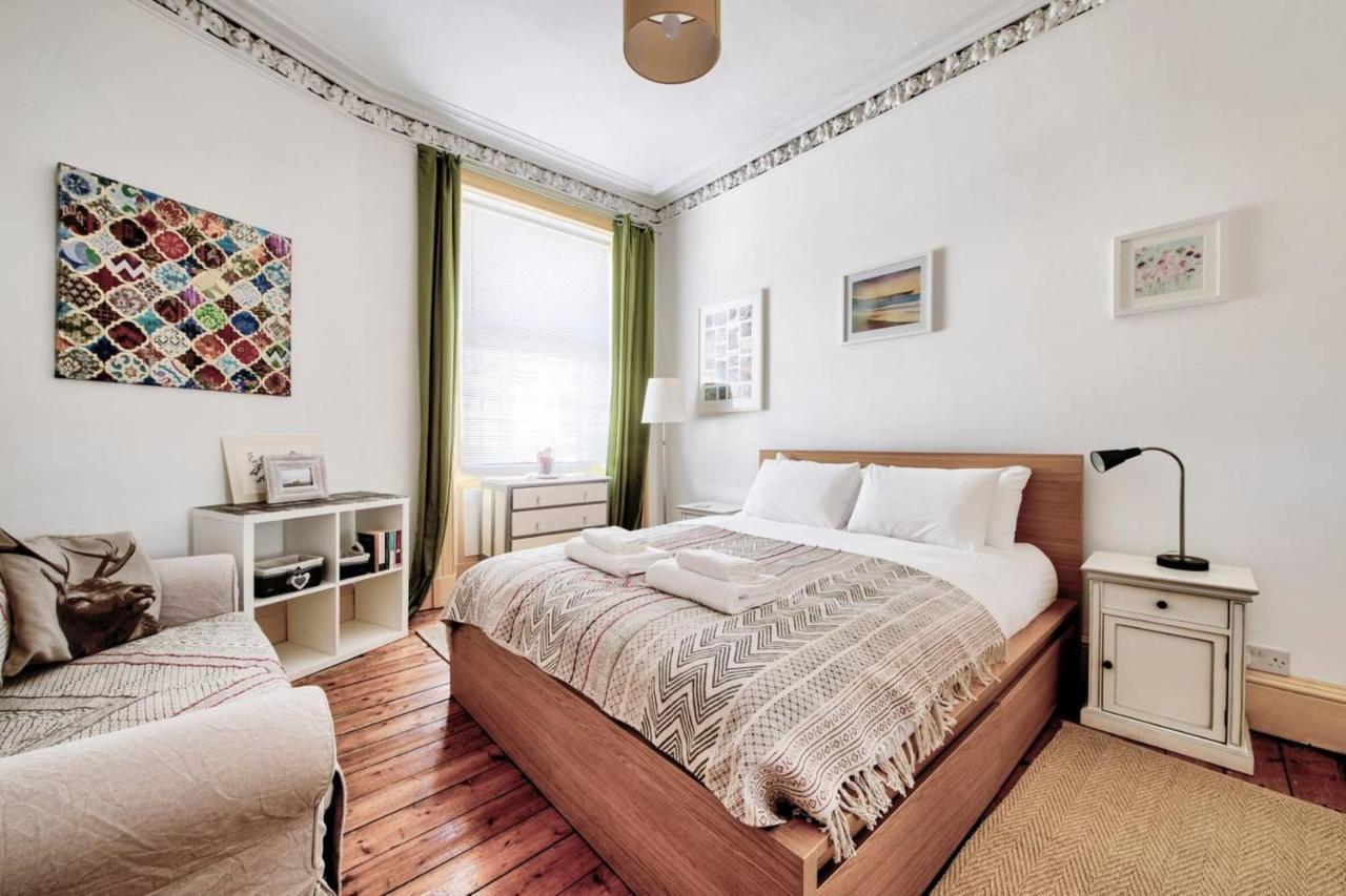 Guestready - Cosy Home 5 Minutes From Waverley! Edinburgh Eksteriør bilde