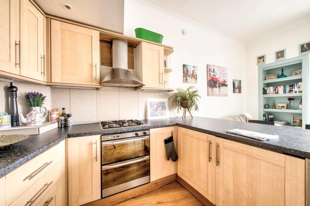 Guestready - Cosy Home 5 Minutes From Waverley! Edinburgh Eksteriør bilde